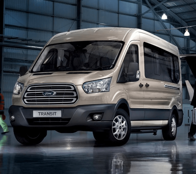 The advantages of minibus leasing with fixed monthly payments