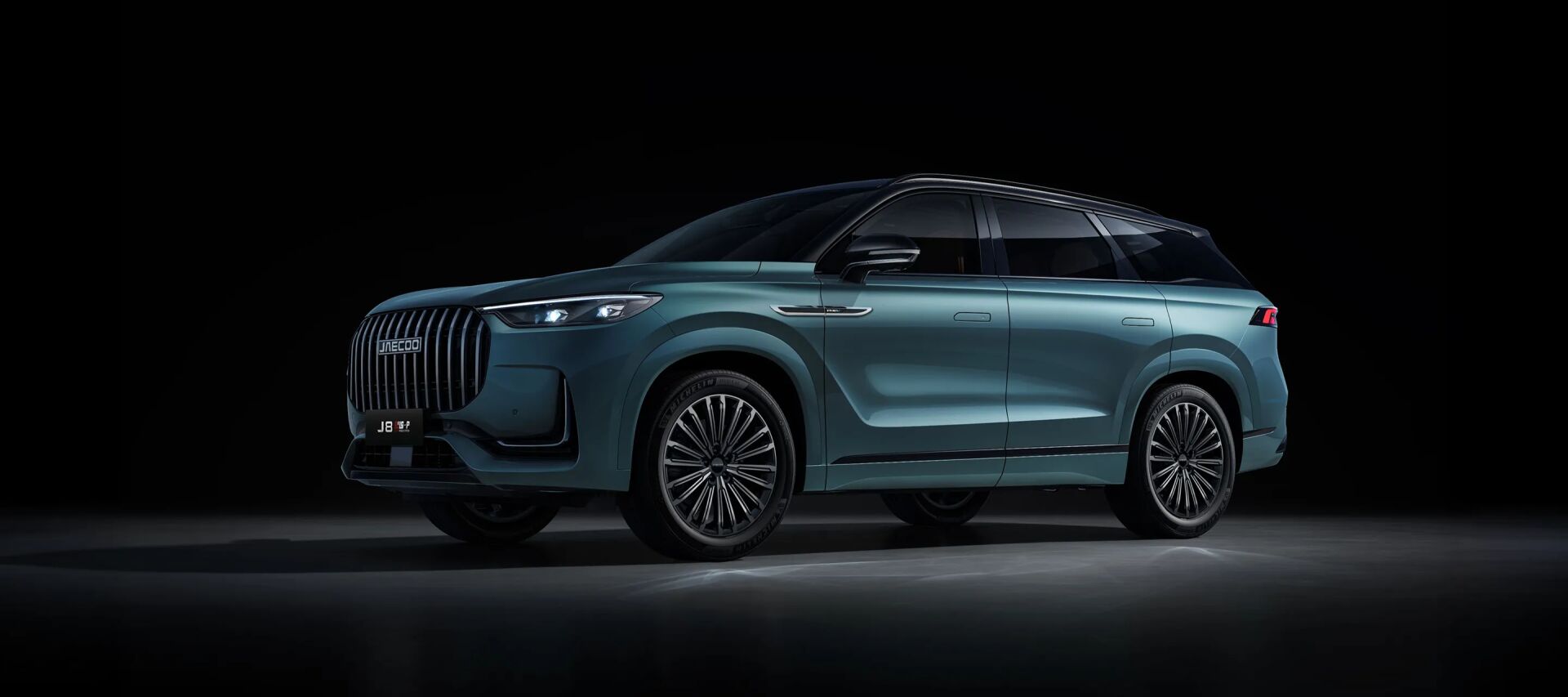 New Jaecoo 8 heads to the UK with bold luxury SUV ambitions