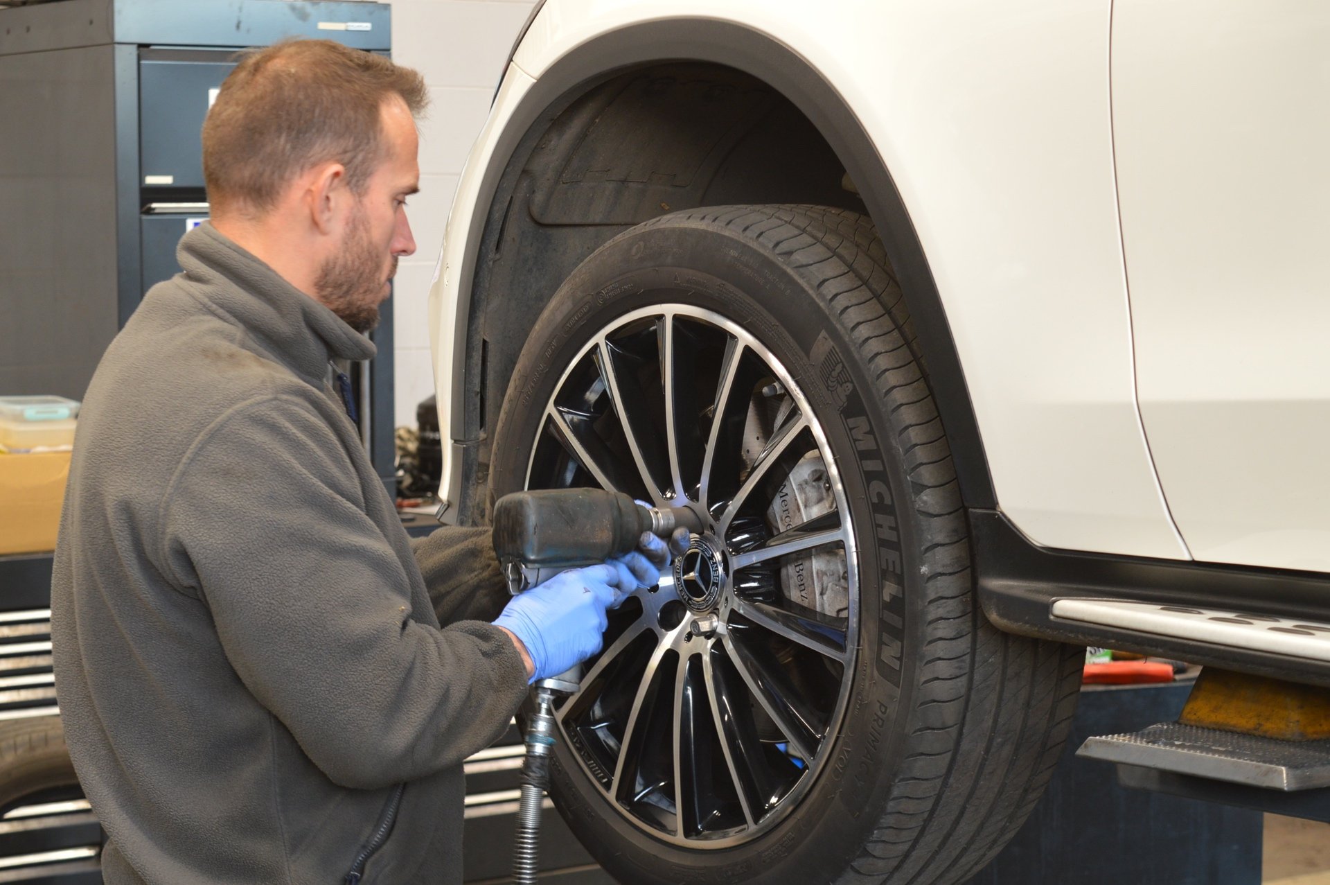 Rivervale Sells Bosch Car Service Centre